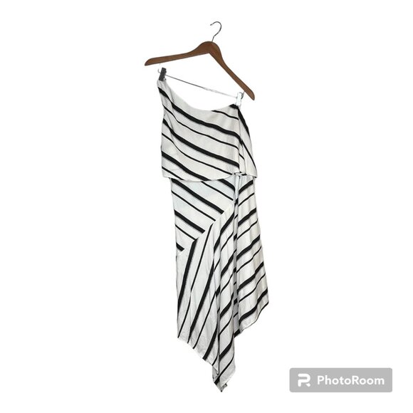 Banana Republic black and white asymmetrical diagonal stripe Size 6 dress - Picture 11 of 11